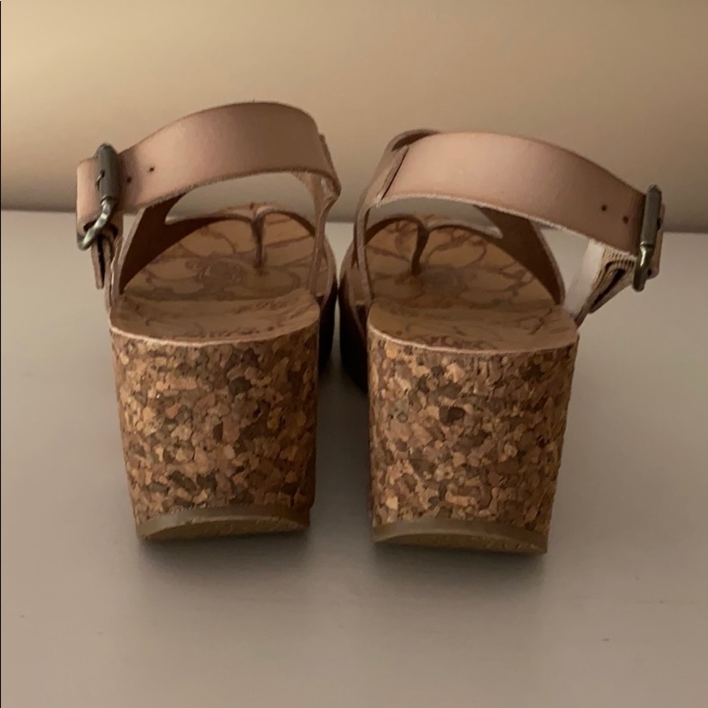 Blowfish wedged Sandal - Picture 5 of 5